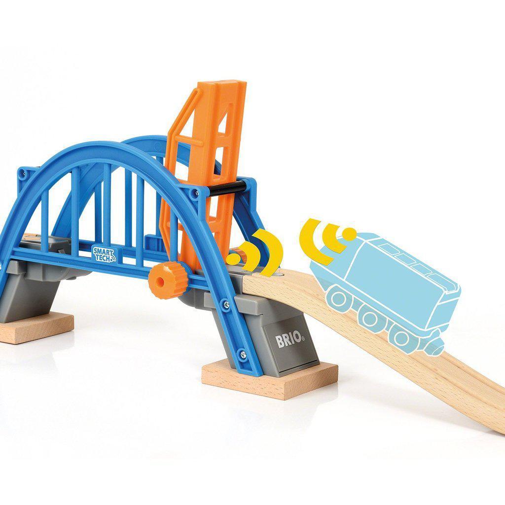 Smart Tech Lifting Bridge-Brio-The Red Balloon Toy Store