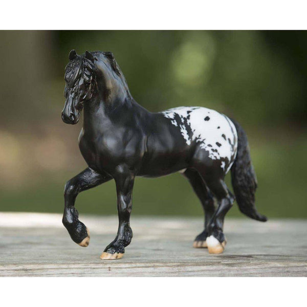 Breyer Traditional English Winners Circle Set – Dark Horse Tack Company