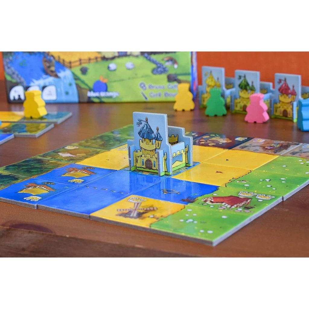  Blue Orange Games Kingdomino Award Winning Family Strategy  Board Game, 4 players : Toys & Games