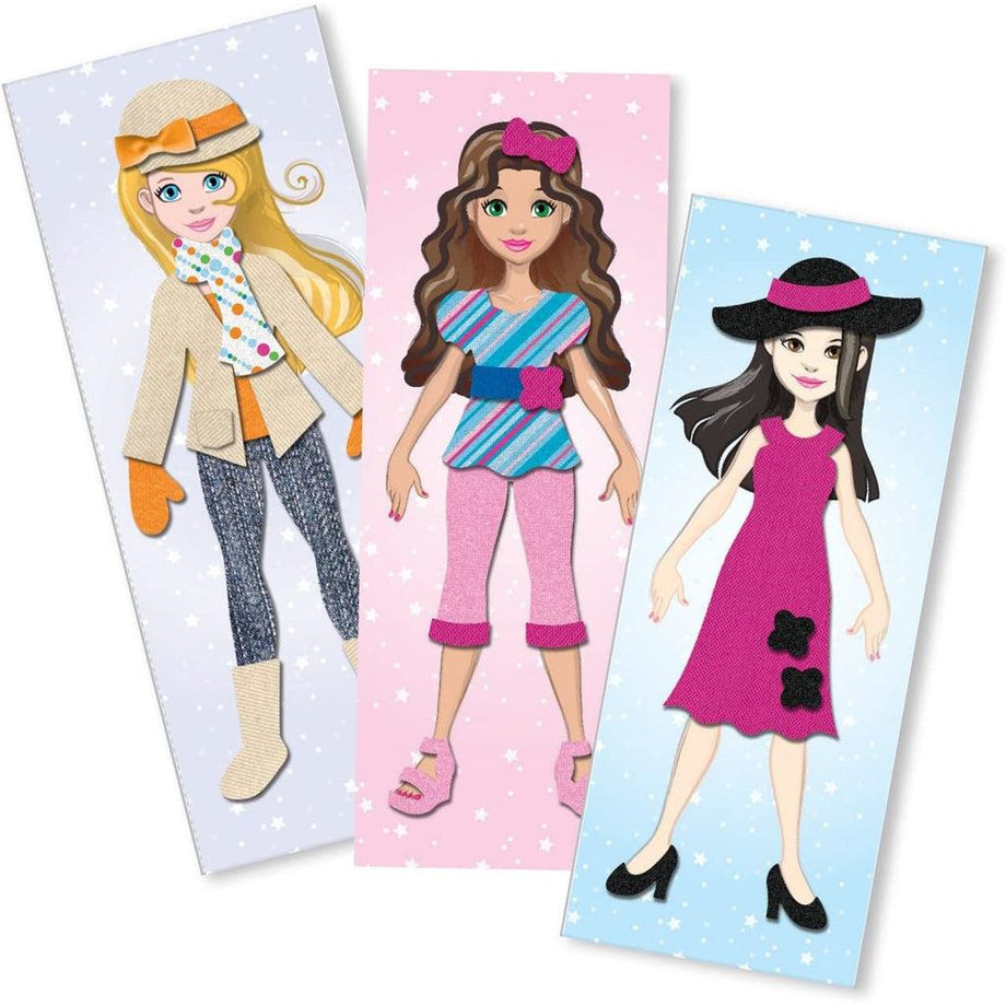 https://www.redballoontoystore.com/cdn/shop/products/On-the-Go-Craft-Activity-Set-Fashion-Designer-Activity-Books-Melissa-Doug-2_460x@2x.jpg?v=1657817448