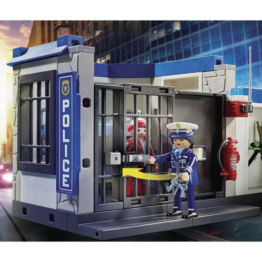 Playmobil City Action Prison Escape - 70568 – The Red Balloon Toy Store
